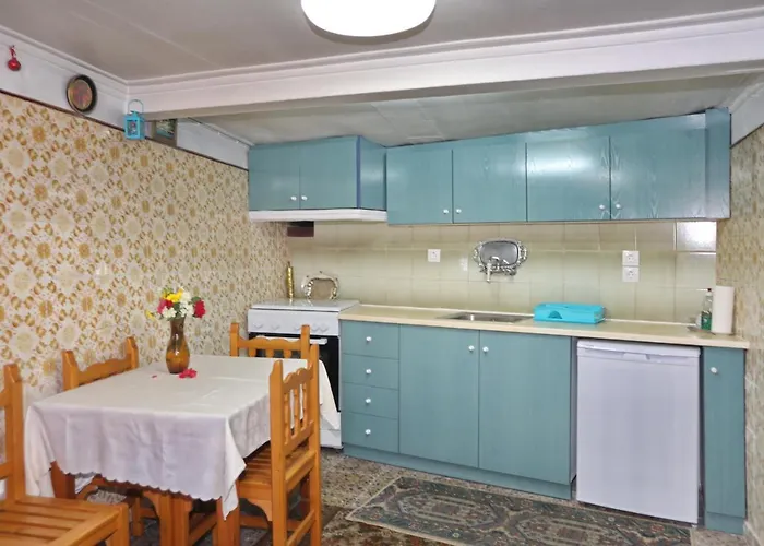 Skopelos House In Castle *